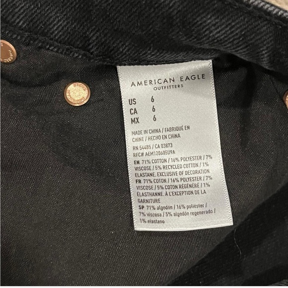 American Eagle Black Highest Rise 90s Boyfriend Denim Shorts - Picture 3 of 5